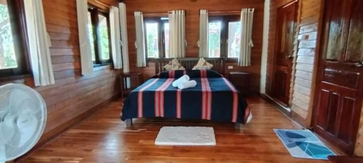 Bolaven Garden Bungalow And Tent - Tad Lo Ban Kiangtat Dış mekan fotoğraf