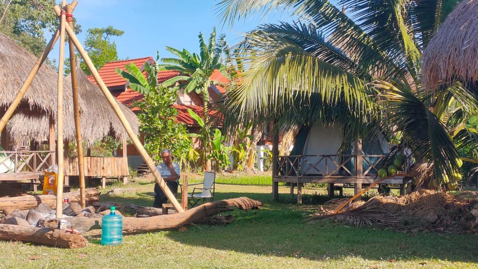 Bolaven Garden Bungalow And Tent - Tad Lo Ban Kiangtat Dış mekan fotoğraf