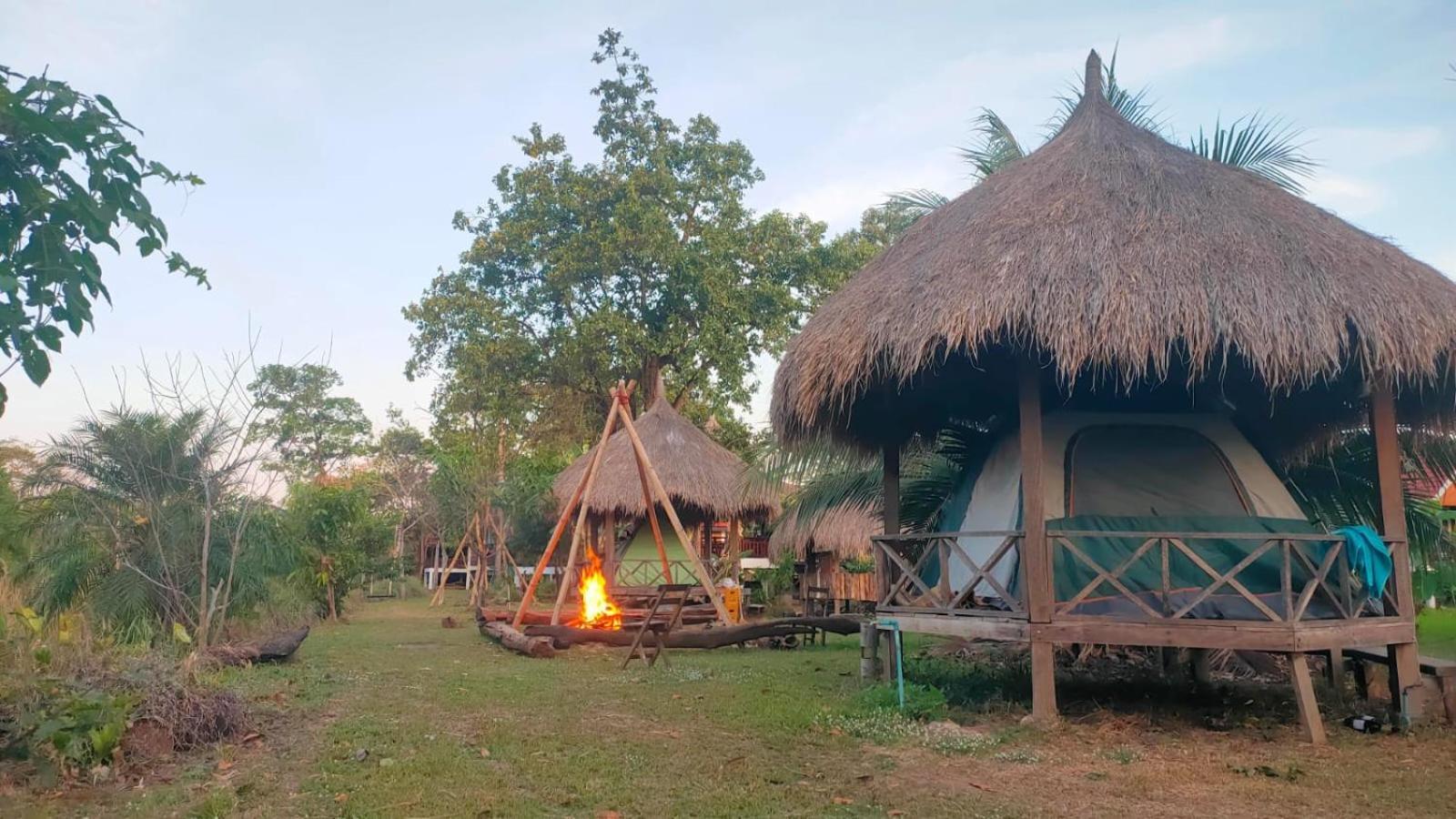 Bolaven Garden Bungalow And Tent - Tad Lo Ban Kiangtat Dış mekan fotoğraf