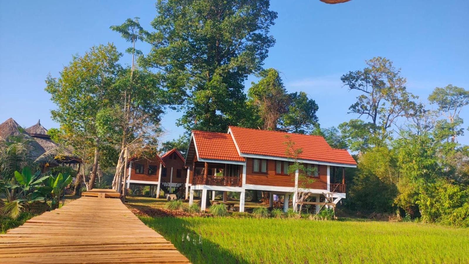 Bolaven Garden Bungalow And Tent - Tad Lo Ban Kiangtat Dış mekan fotoğraf